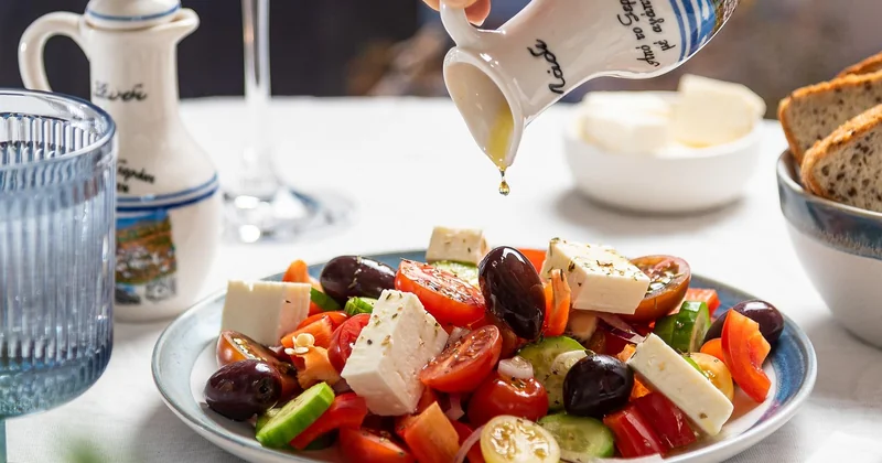 Varianten: mit Feta, Ei, Frischkäse oder im Backofen